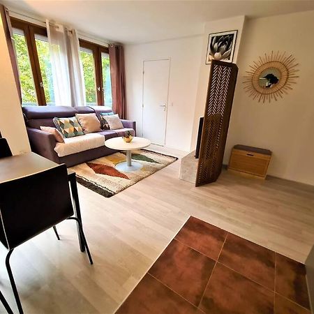 Joli T2 Lumineux Et Cosy Au Centre D'Annecy Exterior foto